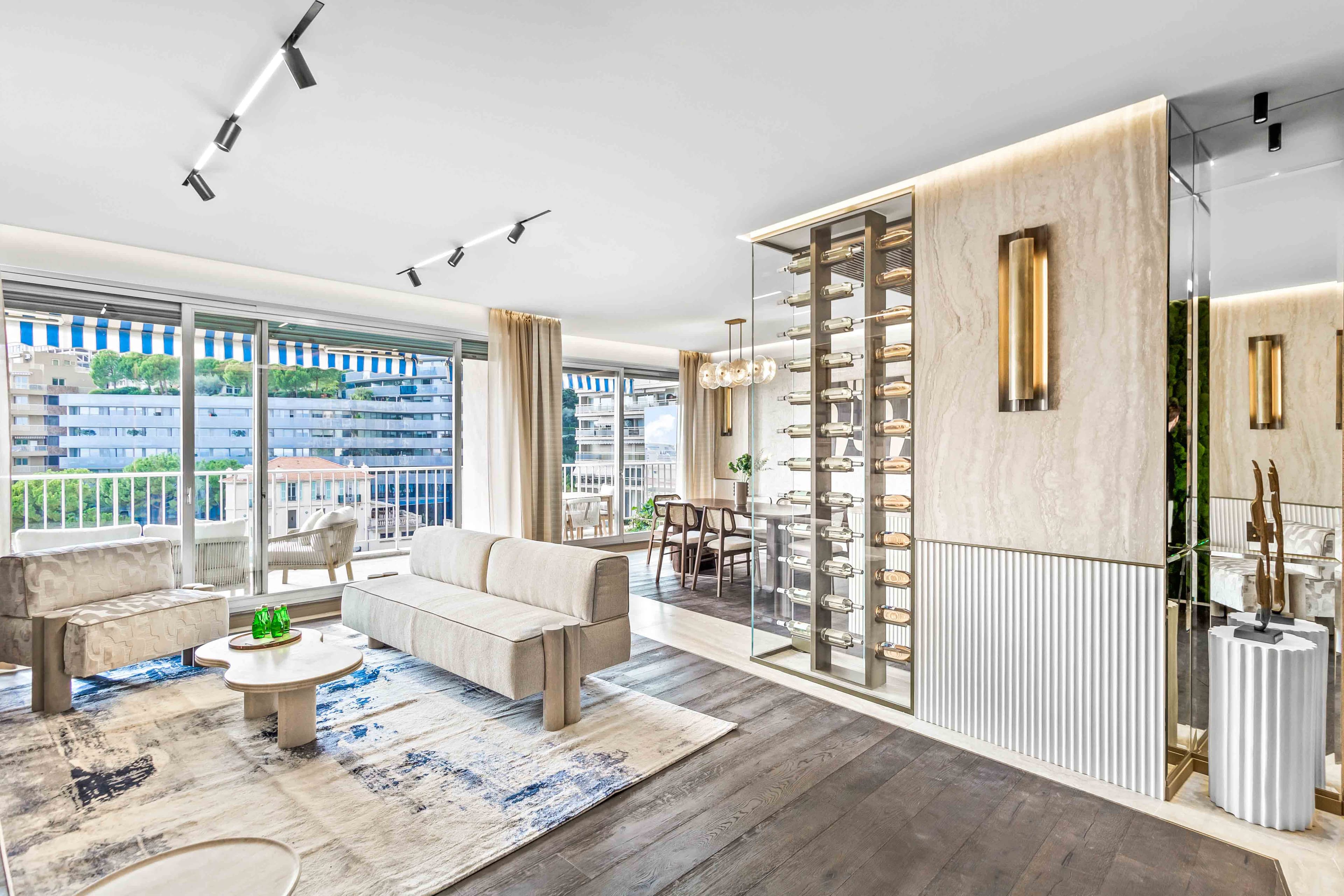 Apartament de lux mobilat in Monaco-Franta